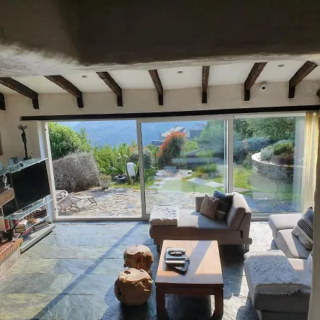 Maison De Charme Avec Piscine Et Vue Exceptionnelle