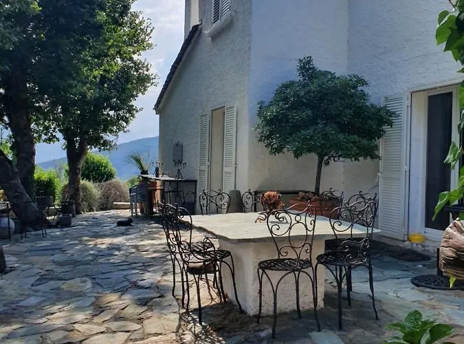 Maison De Charme Avec Piscine Et Vue Exceptionnelle Scolca